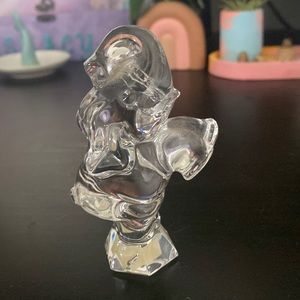 Elephant.  Jonah Crystal from Germany. Collectible. 4” tall.